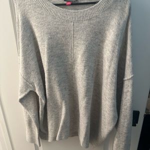 Vince Camuto Sweater